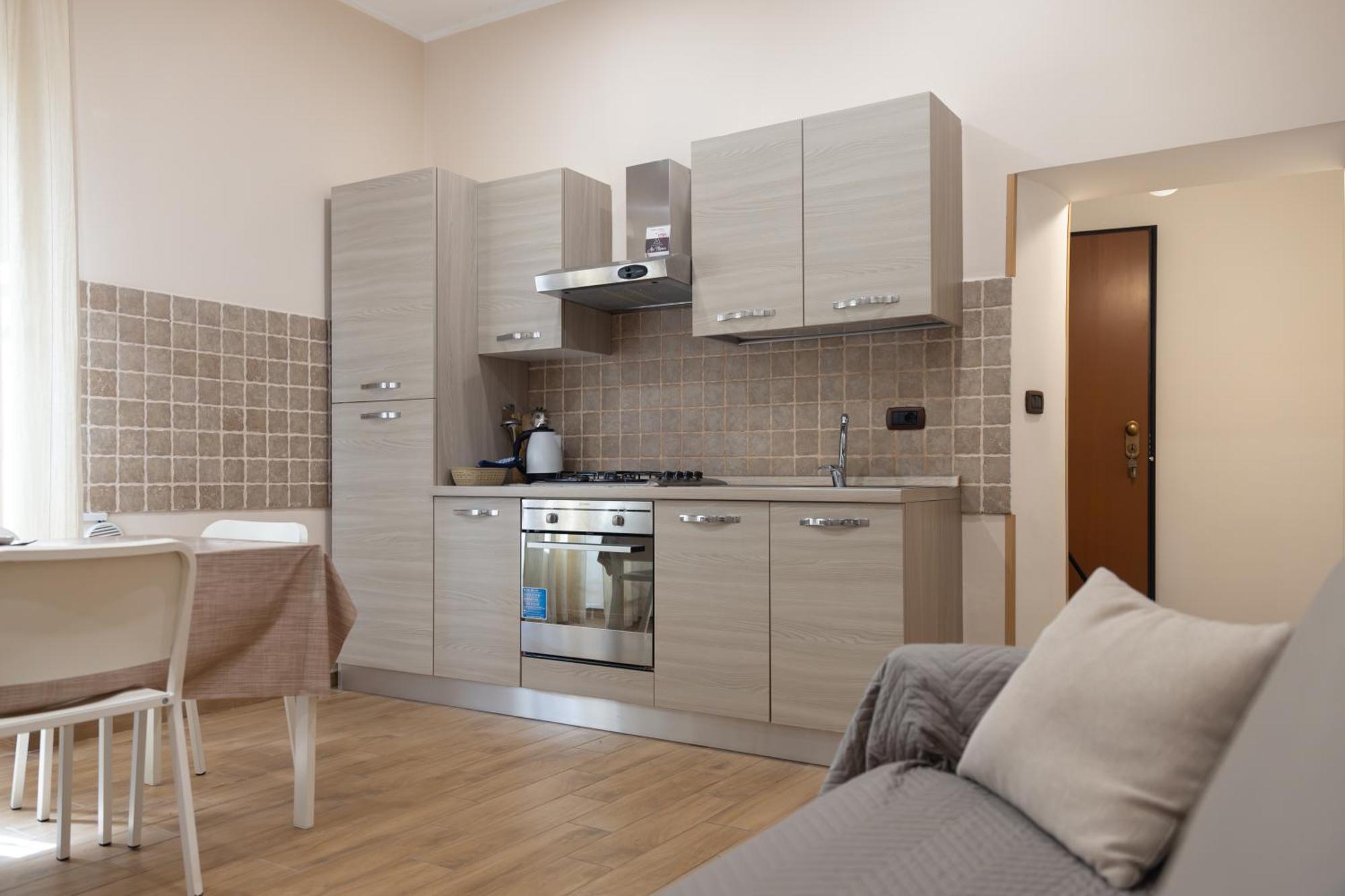 Casa Vacanze Alla Maison 피우미치노 외부 사진